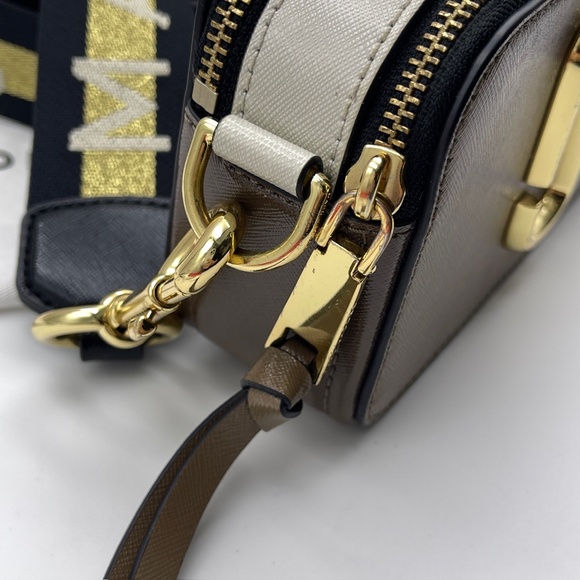 Marc Jacob Snapshot crossbody multi leather bag gray with dust bag gold strap - Picture 6 of 16